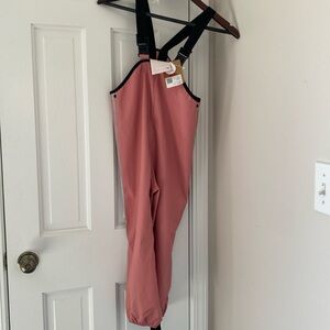 NWT Reima rubber rain pants, raingear for kids.  Outdoor schools, montessori.